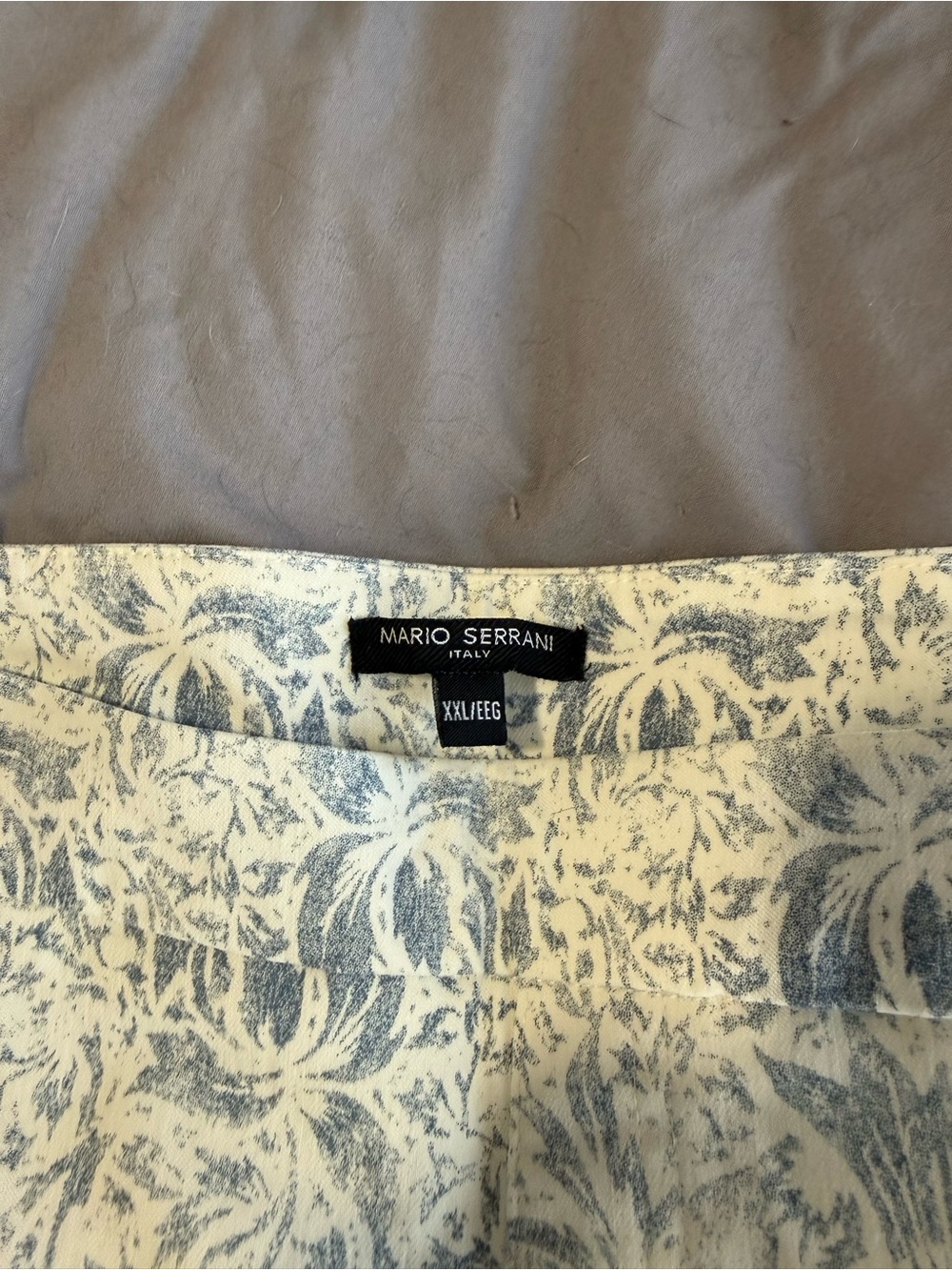 Mario Serrani Cream crop ankle pants with Blue Botanical Print